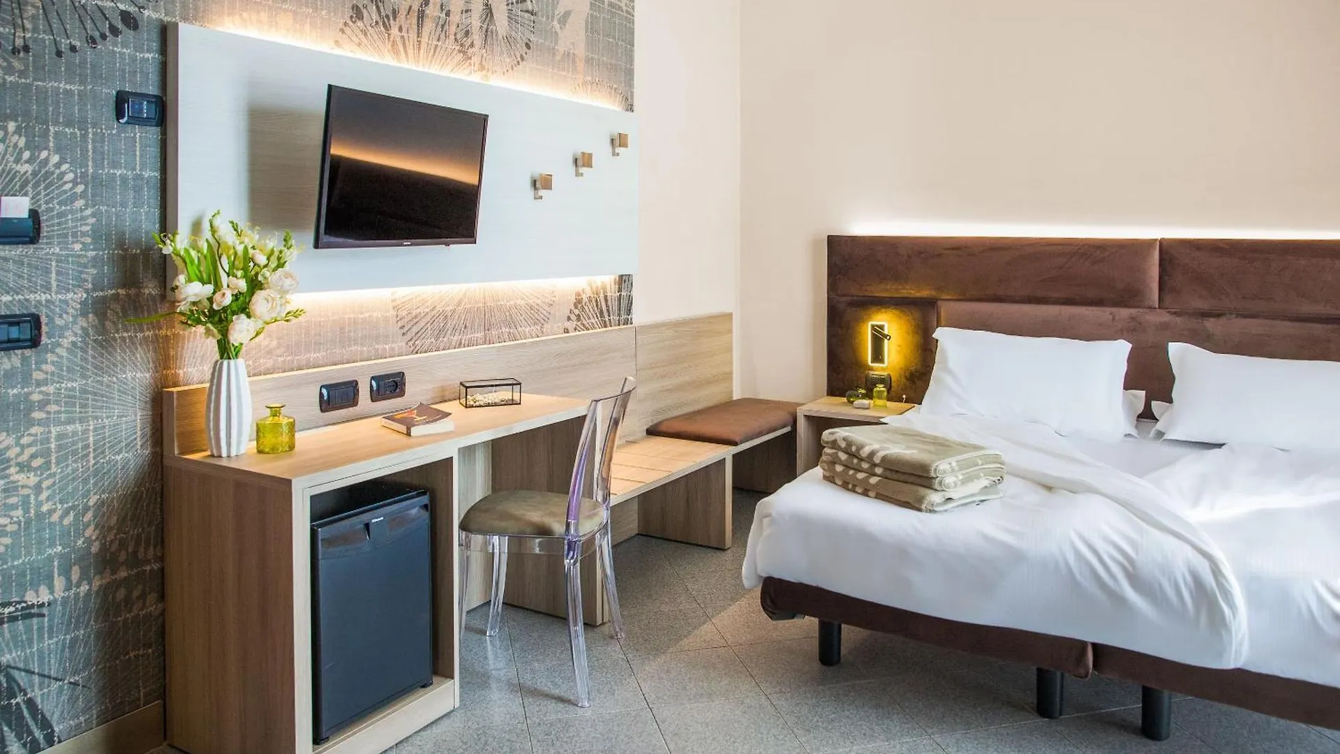 Hotel Gabriella Diano Marina 3*,